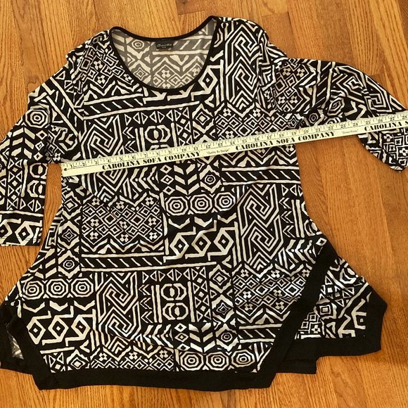 Caribe Color blocked tunic - Picture 3 of 4